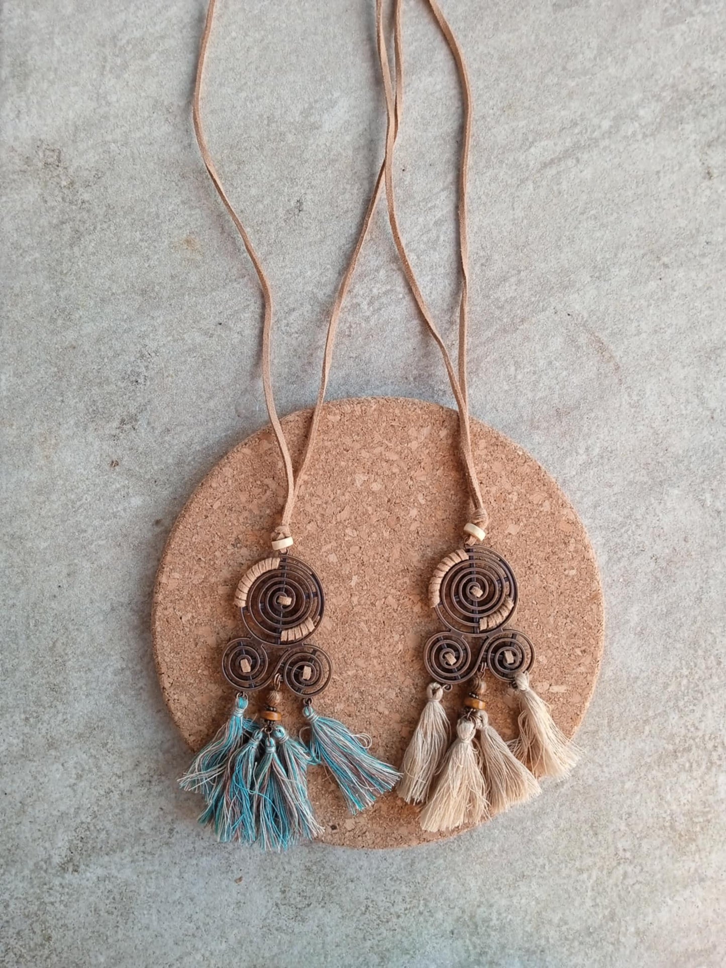 grand Collier bohême avec pompons