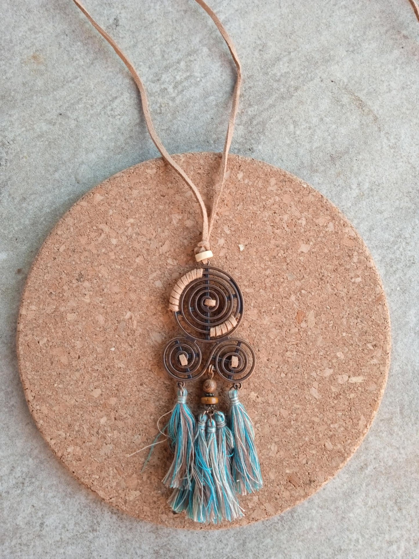 grand Collier bohême avec pompons