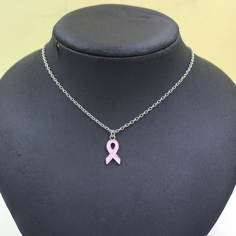 Pendentif Octobre rose