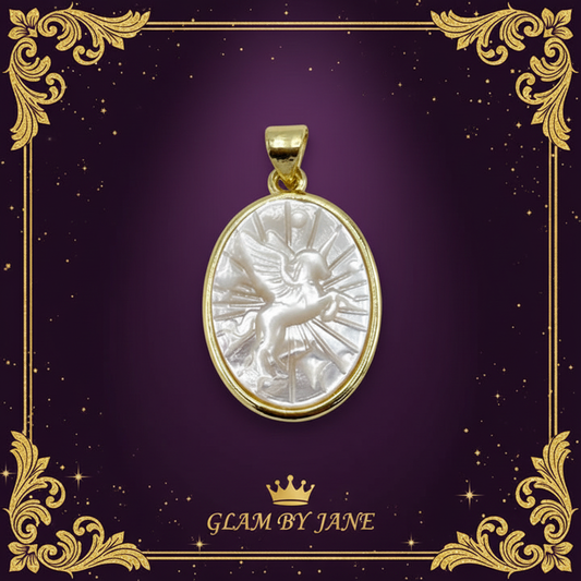 Pendentif licorne Nacre Laiton Ovale